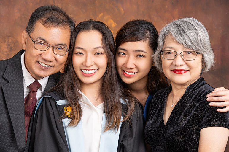 Graduation Family Photoshoot
