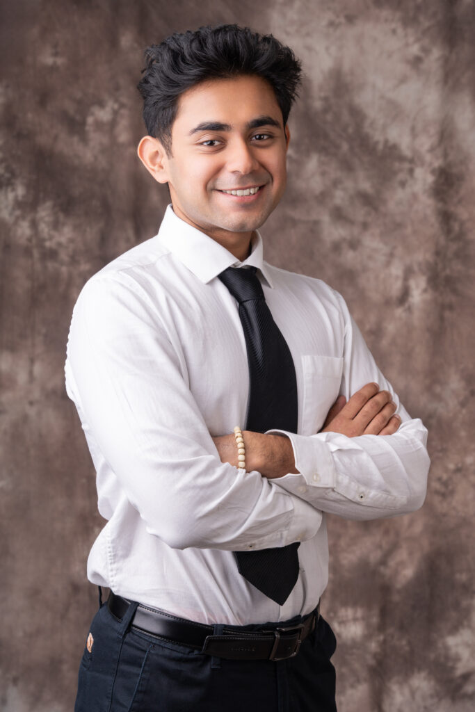 What to Wear for a Corporate Photoshoot – For Individual and Group